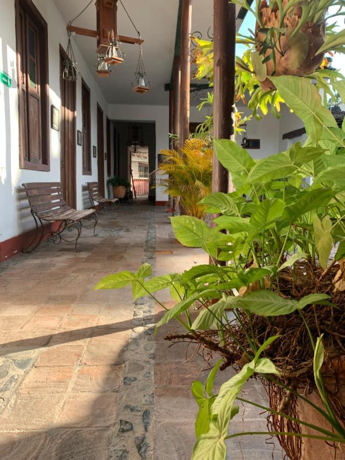 Hotel Casa Antigua Buga Extérieur photo