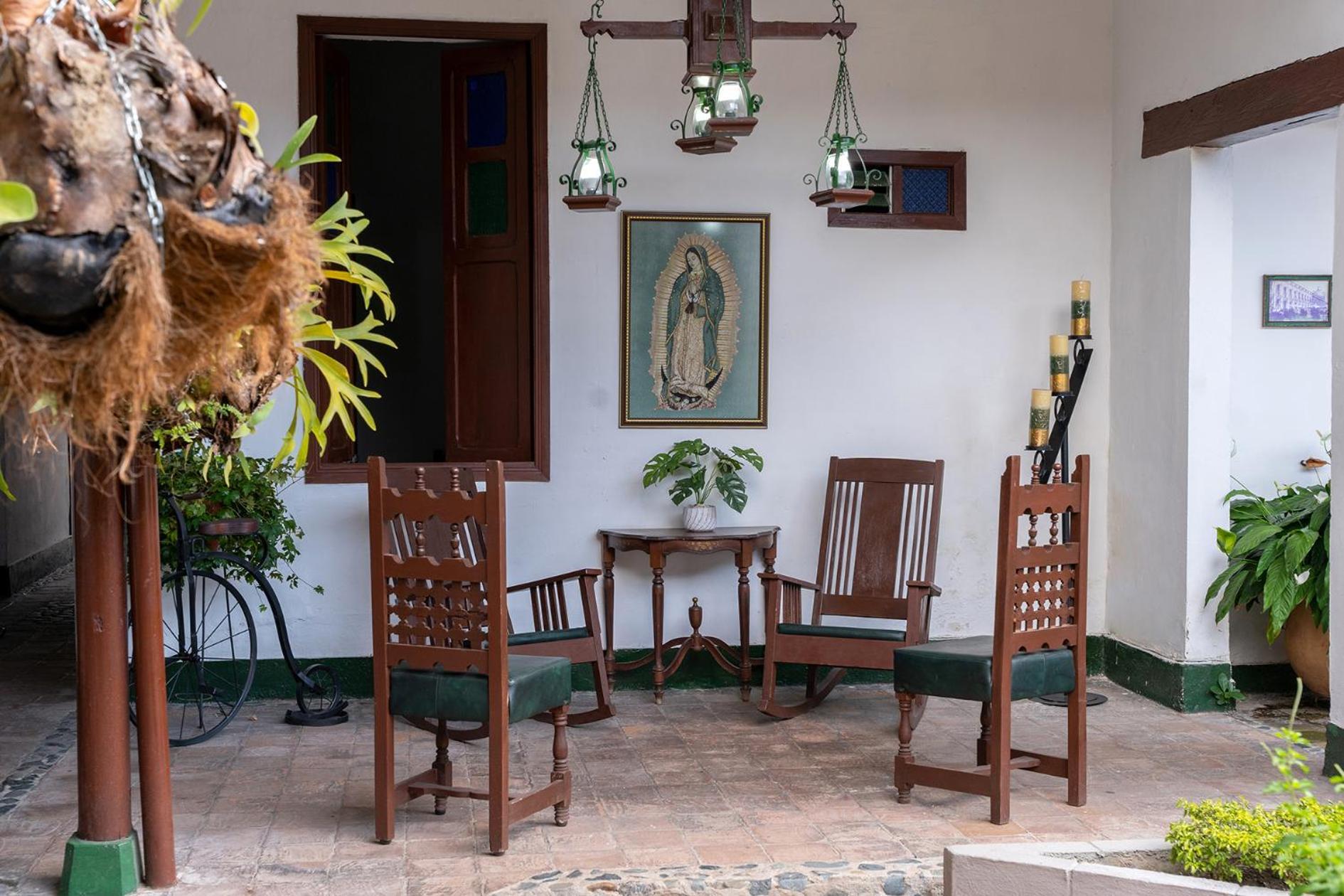 Hotel Casa Antigua Buga Extérieur photo